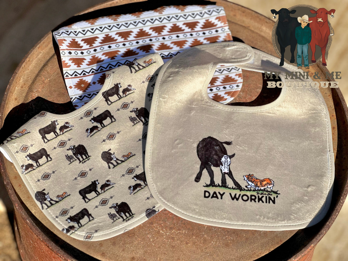 Day Workin' Bib Set