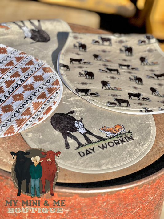 Day Workin' Burp Rag Set
