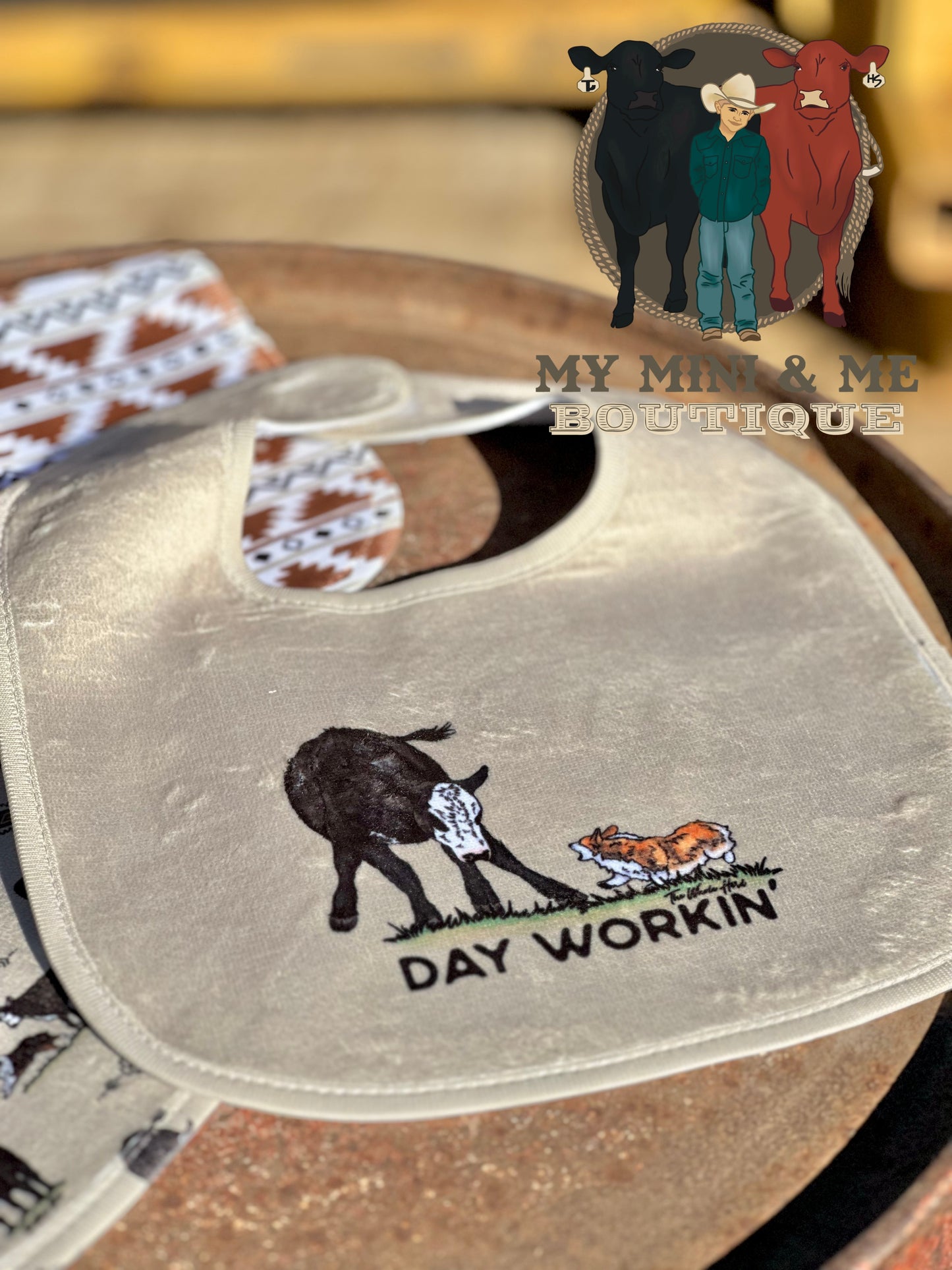 Day Workin' Bib Set